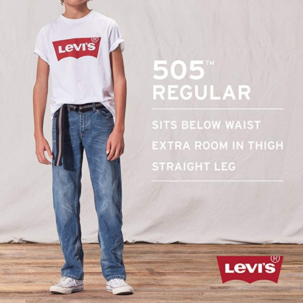 NWT Levi's 505 Regular Fit , W33 L30  💯AUTHENTIC